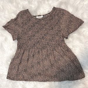 Beautiful boutique rouge top! Never worn!